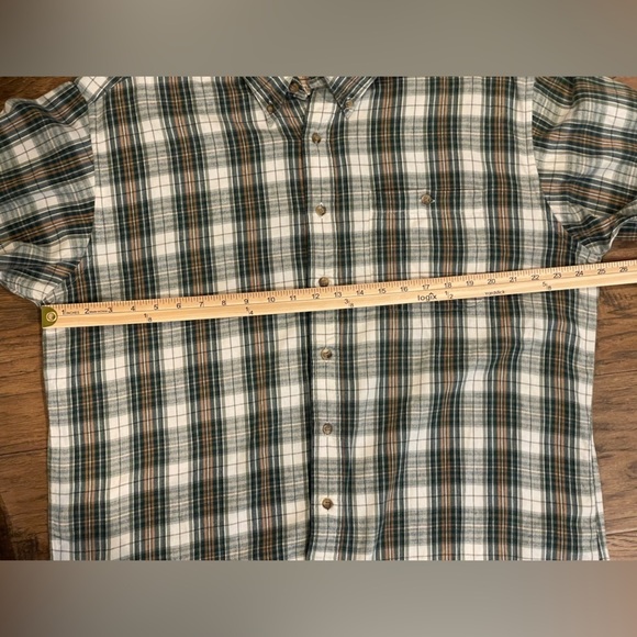 Woolrich Vintage Long Sleeve Button Down Size XL Dark Pine Plaid - Picture 9 of 11